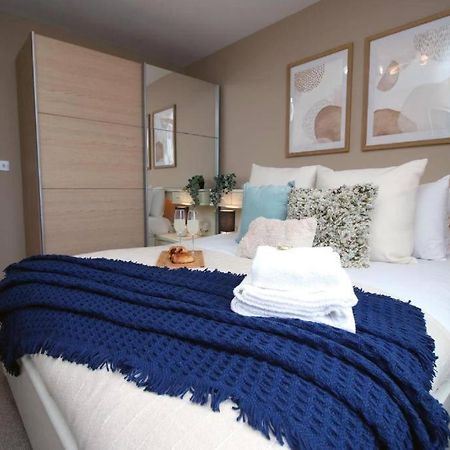 The Observatory By Mia Living 2 Bedroom Apartment Overlooking Swansea Beach With Free Parking מראה חיצוני תמונה